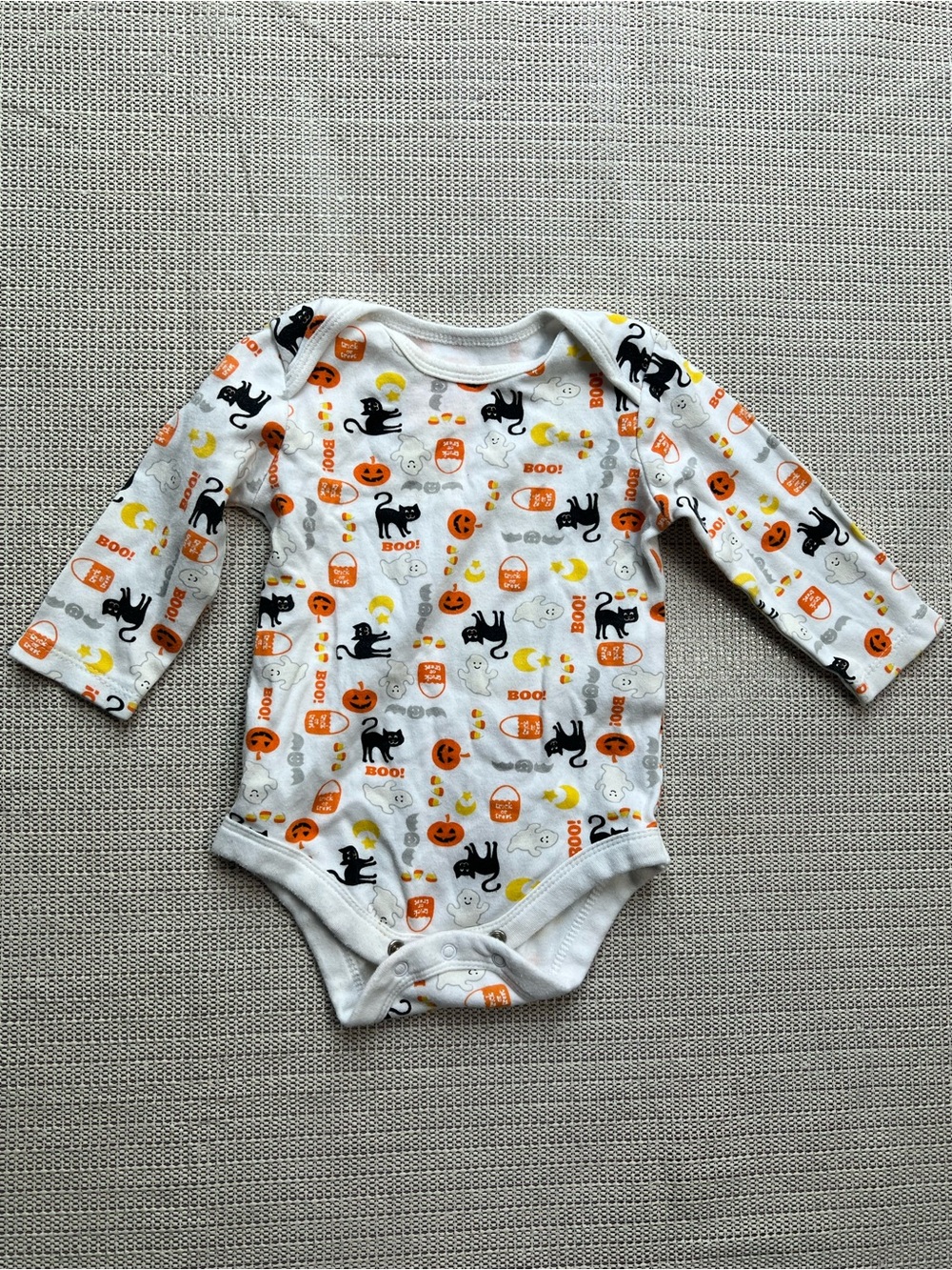Baby Halloween Bodysuit 6-9 Months Black Cat Ghost Pumpkin Boo Long Sleeve